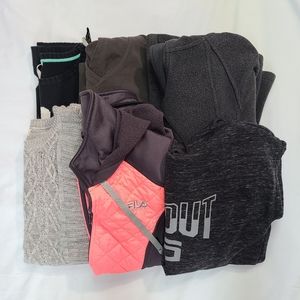 Bundle of 5 Women's Shirts / Jackets / Sweaters - Size XS